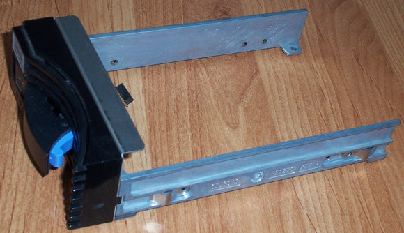 05J8049_1.jpg