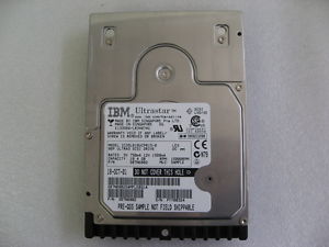 IC35L018UCPR15-0_1.jpg