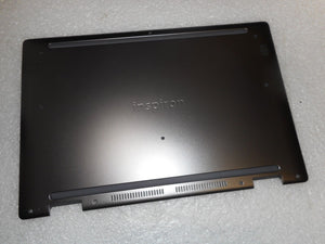 MSCDE-0Y51C4_1.jpg